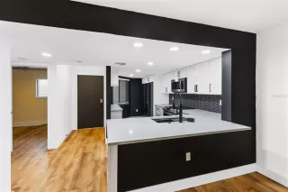 Photo #6: O6395076 Listing 