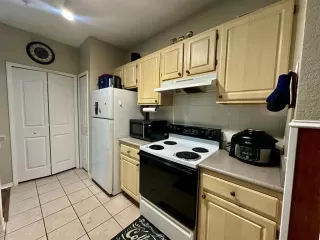 Photo #3: O6395081 Listing 