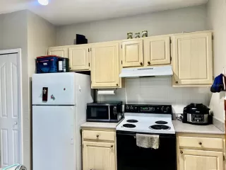 Photo #4: O6395081 Listing 