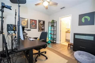 Photo #6: O6395208 Listing 