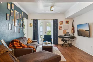 Photo #6: O6395211 Listing 