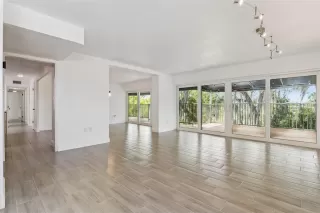 Photo #3: O6395249 Listing 