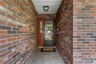 Photo #2: O6395367 Listing 