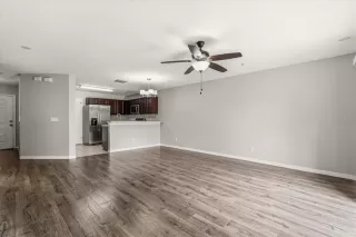 Photo #4: O6395383 Listing 