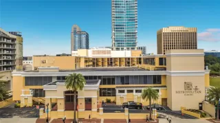 Photo #4: O6395456 Listing