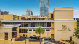 Photo #5: O6395456 Listing