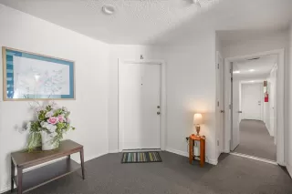 Photo #2: O6395549 Listing 
