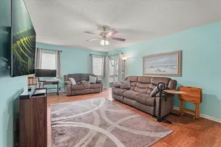 Photo #5: O6395549 Listing 