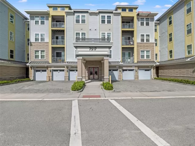 MLS: O6395569 Condo For Sale