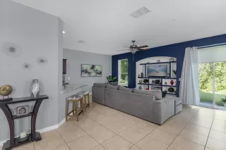 Photo #6: O6395643 Listing 