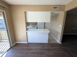 Photo #2: O6395819 Listing 