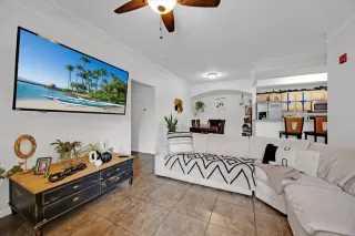 Photo #5: O6395841 Listing 