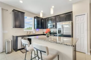 Photo #4: O6395975 Listing 