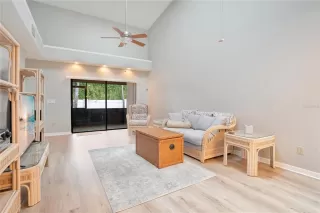 Photo #6: O6396032 Listing 