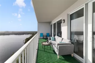 Photo #2: O6396034 Listing 