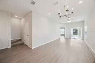 Photo #4: O6396035 Listing