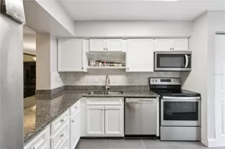 Photo #5: O6396164 Listing 