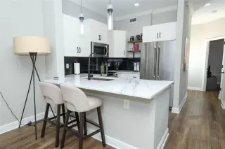 Photo #6: O6396501 Listing