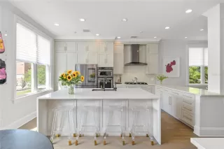 Photo #3: O6396594 Listing 