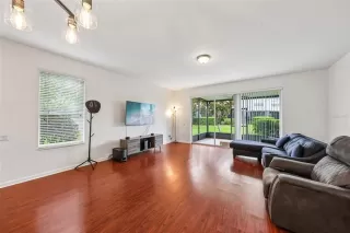 Photo #3: O6396700 Listing
