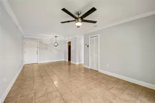 Photo #6: O6396756 Listing 