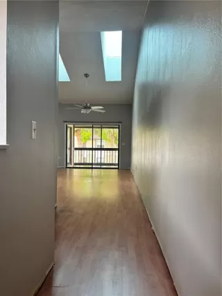 Photo #2: O6396764 Listing 