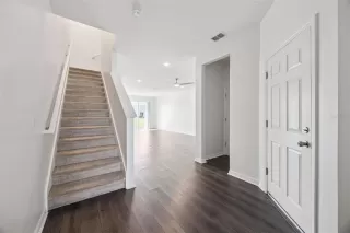 Photo #1: O6396769 Listing 