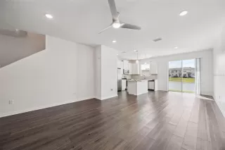 Photo #2: O6396769 Listing 