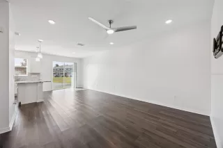 Photo #3: O6396769 Listing 