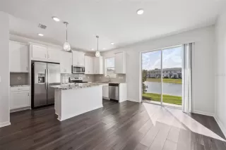 Photo #5: O6396769 Listing 