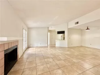 Photo #6: O6396777 Listing