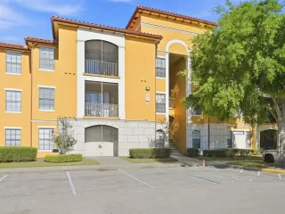 Photo #1: O6396780 Listing 