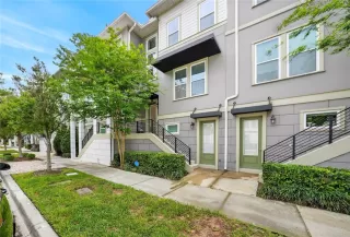 Photo #1: O6396858 Listing