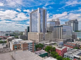 Photo #2: O6396880 Listing