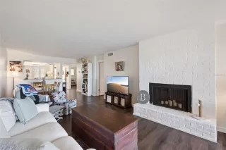 Photo #2: O6396911 Listing