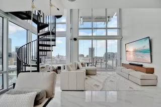 Photo #2: O6396999 Listing