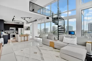 Photo #5: O6396999 Listing