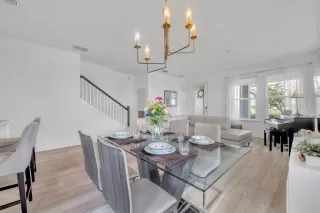 Photo #4: O6397056 Listing