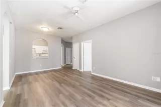 Photo #6: O6397089 Listing