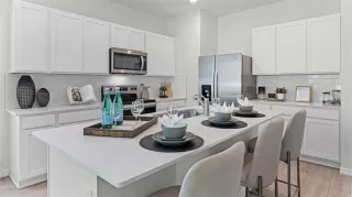 Photo #3: O6397103 Listing