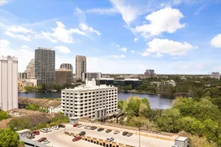 Photo #1: O6397278 Listing