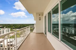 Photo #4: O6397278 Listing