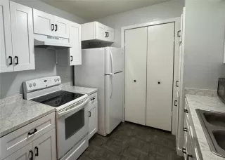 Photo #2: O6397333 Listing 