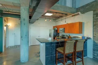 Photo #2: O6397394 Listing