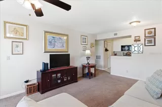 Photo #5: O6397468 Listing 