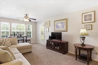 Photo #6: O6397468 Listing 