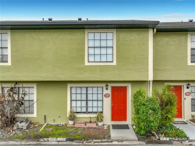 MLS: O6397477 Condo For Sale