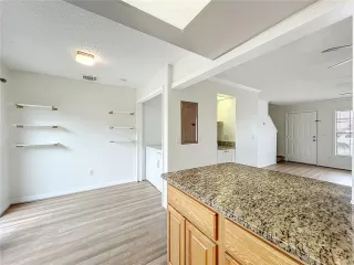 Photo #4: O6397477 Listing 