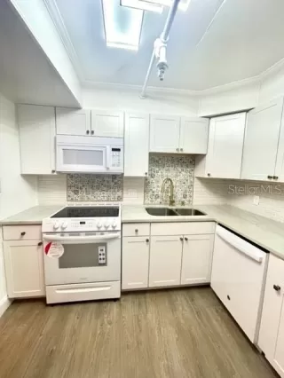 Photo #5: O6397492 Listing 