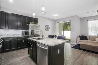 Photo #4: O6397498 Listing